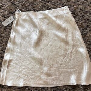 NWT Babaton Mini Slip Dress Slinky Satin Acrylic in Denude Size 2 Aritzia